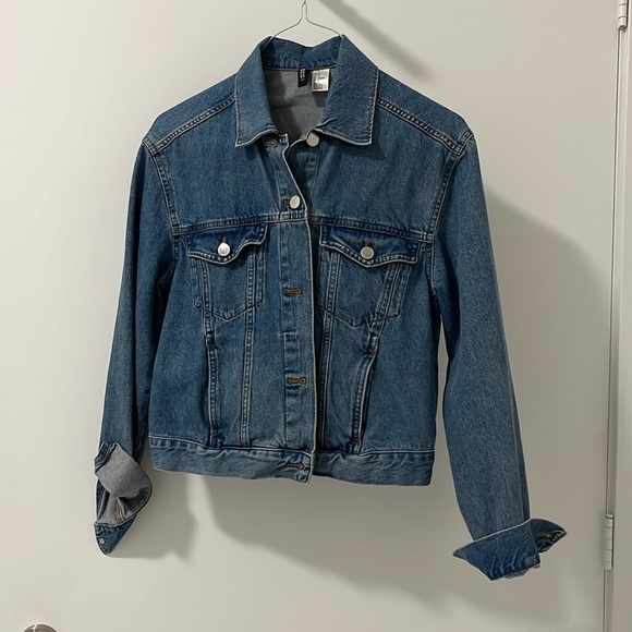 H&M, Divided | Denim Jacket - Picture 2 of 4